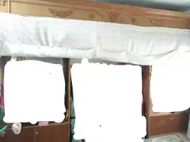 Lemari pintu toko