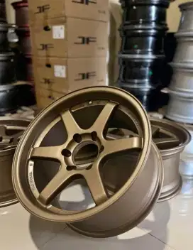 TE37 REP R19 8½-9½ ET42-38 5x114