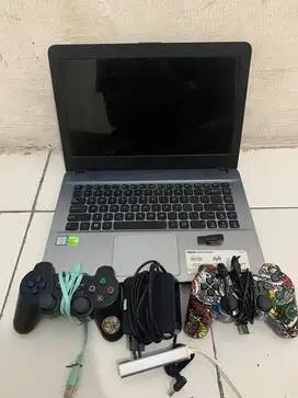 LAPTOP ASUS BEKAS