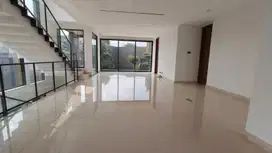 Dijual Rumah Baru Mewah Di BSD Lokasi Premium 3 lantai 5 kamar