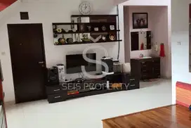 DIJUAL RUMAH NYAMAN DAN STRATEGIS DEKAT TOL PASTEUR KOTA BDG