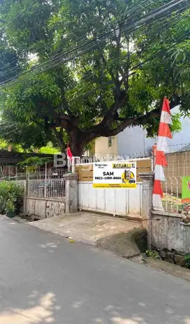 Rumah Luas di Cilandak KKO Raya Jakarta Selatan