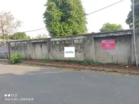 DIJUAL Tanah + Bangunan Rumah Lama di Kampung Utan, Ciputat Timur