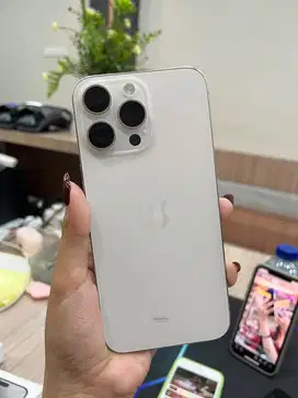 IPHONE 15PROMAX 256 WHITE TITANIUM EX RESMI/IBOX
