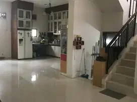 Di jual  Rmh di eminent BSD