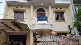 Dijual Cepat Rumah 2 Lantai Lokasi Strategis di Galaxy City Bekasi