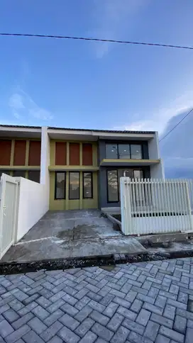 Rumah Murah dan Siap Huni 1 Lantai Meper Merr dan Juanda
