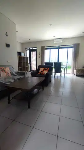 Disewakan Rumah di Kota Baru Parahyangan Full Furnished