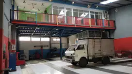 Dijual ruang usaha bekas bengkel mobil
