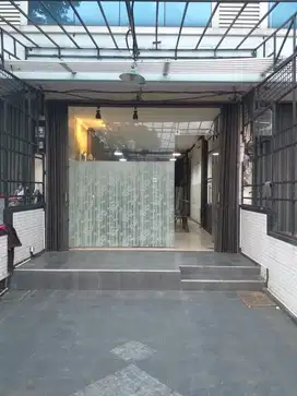 DIJUAL RUKO 4,5 LANTAI KAWASAN KEBON JERUK DEKAT PINTU TOLL RCTI