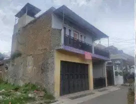 MURAH BANGET Rumah 2.5 lantai bagus di Kp Mulyasari no 34,  Katapang