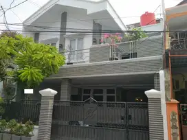 Dijual rumah cantik di Johar baru Jakarta pusat
