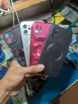 Casing Iphone 11