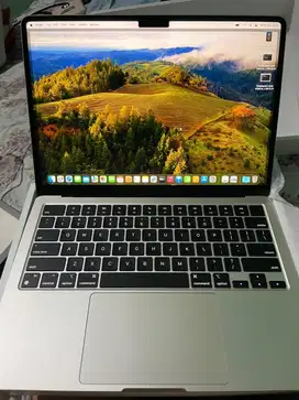 MACBOOK M2 2022