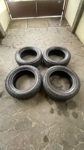 BAN DUNLOP GRANDTREK AT5 235/60 R17