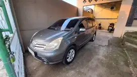 Nissan Grand livina 2011 Bensin