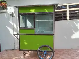 Dijual Rombong/Booth Jualan Siap Pakai – Kondisi Mulus!