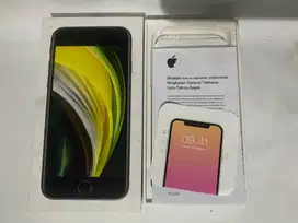 iPhone se 2020 64gb