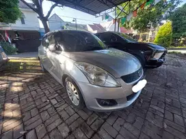 Suzuki Swift AT 2013 Mulus Bagus Pemakaian Pribadi Warna Silver Mewah