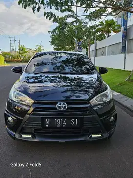 Yaris TRD Sprotivo Black Mulus