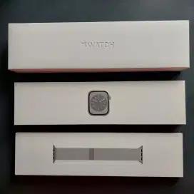 APPLE WATCH SERIES 8 GPS + CELL 45MM SILVER MILANESE LOOP EX INTER