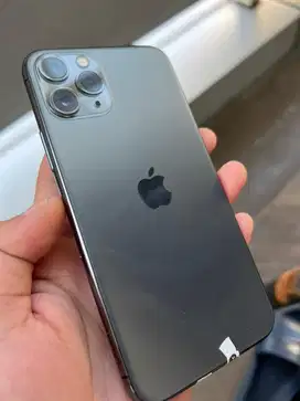 iphone 11 pro 64gb indosat & 3 Only bh 91%