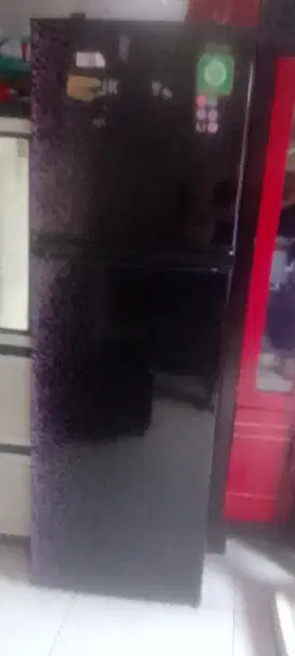 Kulkas SHARP 2 Pintu Smart Inverter Lengkap Masih Garansi