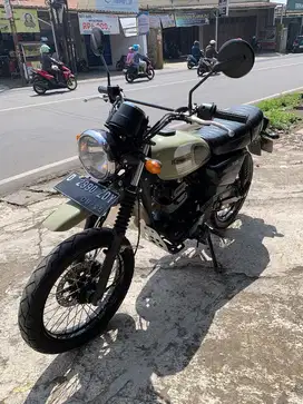 Kawasaki W175 tahun 2021