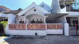 Kos Putri Perumahan Bumi Mangli Permai C20 Kaliwates Jember