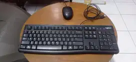 Keyboard Logitec  & mouse Philips