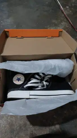 converse chuck taylor 70s size 40