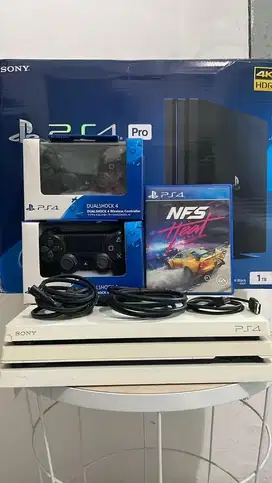 PS 4 PRO 1 TB Second