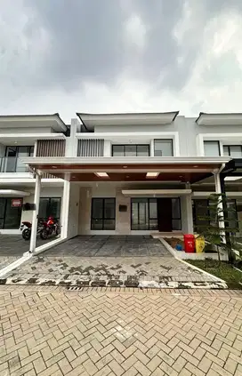 Disewakan Rumah 2Lt di OCBD Bogor