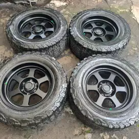 Velg dan ban r18 te37 pajero fortuner hilux dc strada triton