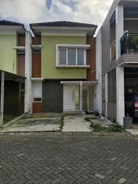 RUMAH SIAP HUNI MEWAH SAWOJAJAR 2