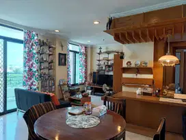 JUAL MURAH CEPAT APARTEMEN CONDOMINIUM GRAHA FAMILY 2BR FULL FURNISH