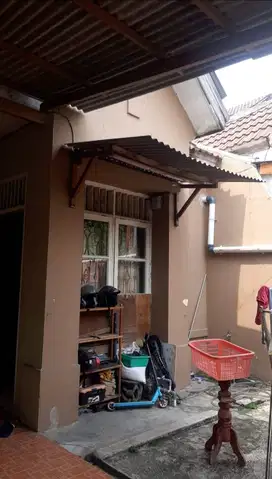 Rumah dijual cepat di Taman royal. Tangerang