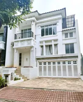 Rumah Mewah Crown Golf Pearl Golf PIK 10x33 3KT Cluster Premium