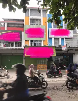 Ruko 3 Lantai Di Perumahan Duta Harapan Bekasi Utara