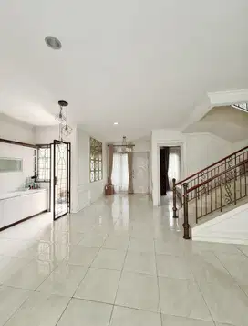 Disewa Rumah 2 LT di The Green Cluster Bellagio BSD, Tangerang Selatan