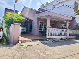 Dijual Rumah Luas Fullyfurnished di Jatibening (EY)