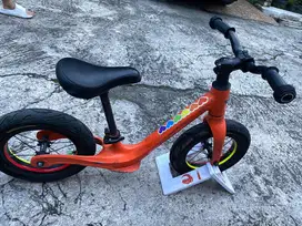 Push bike anak merk e-cycle