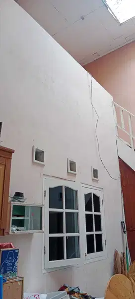 Dijual segera rumah di Taman royal. Tangerang