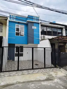 Rumah Siap Huni Dijual Cepat di Kelapa Gading dekat Kopi Djoni