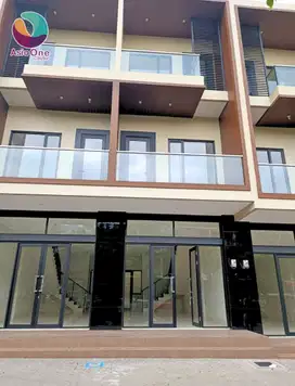 Disewakan cepat ruko 2 lantai strategis di raffles hills