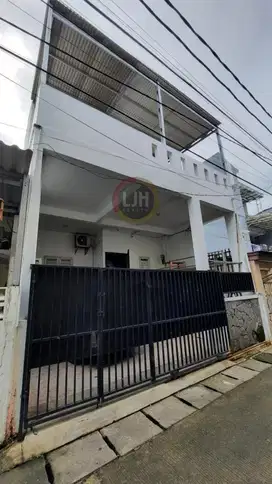 Rumah Dijual di BCS Kelapa Gading Jakarta Utara