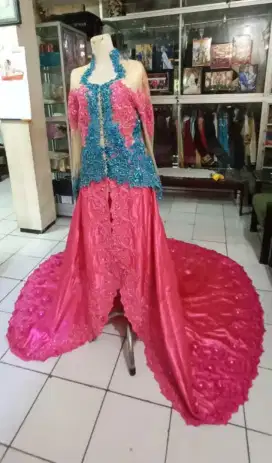 Gaun Pengantin 1 pasang jumbo