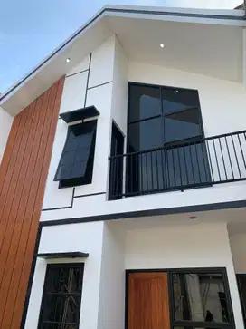 Rumah 2 Lantai Dekat Dengan Stadion Pakansari