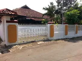 Rumah 1 lantai Clasik Asri Luas di Rambutan Ciracas Jakarta Timur