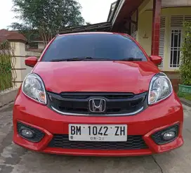 DIJUAL MOBIL HONDA BRIO E MATIC TH.2017 km 69.000
